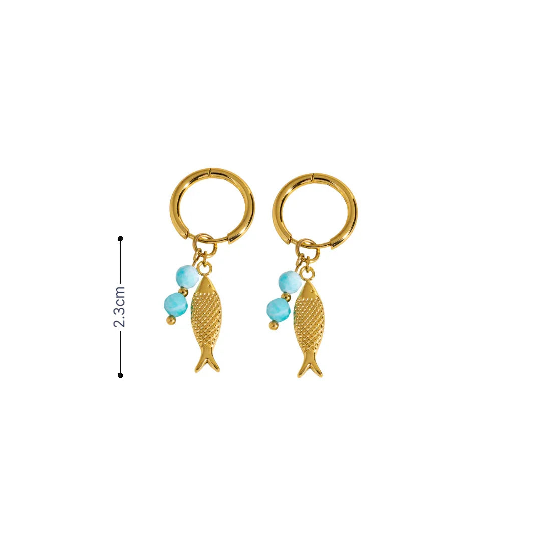 Gouden oorringetjes gouden visje en blauwe kraaltjes - Casa Jadel
