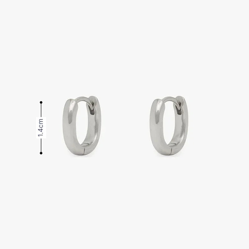 Zilveren langwerpig ovale oorring basic - S - Casa Jadel