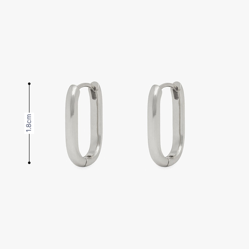 Zilveren langwerpig ovale oorring basic - M