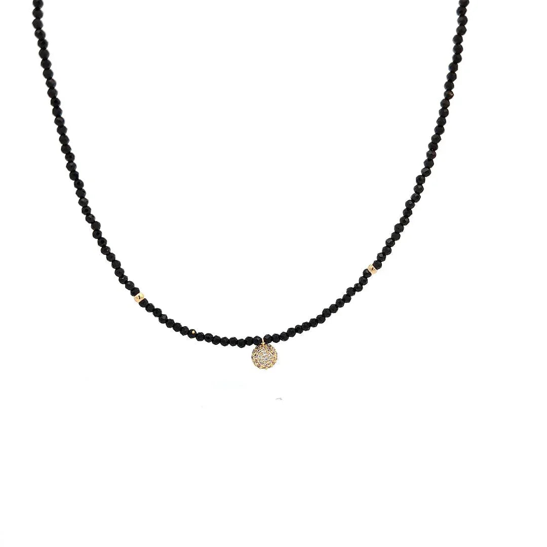 Zwarte kraalketting met balletje met strass bedel - Casa Jadel