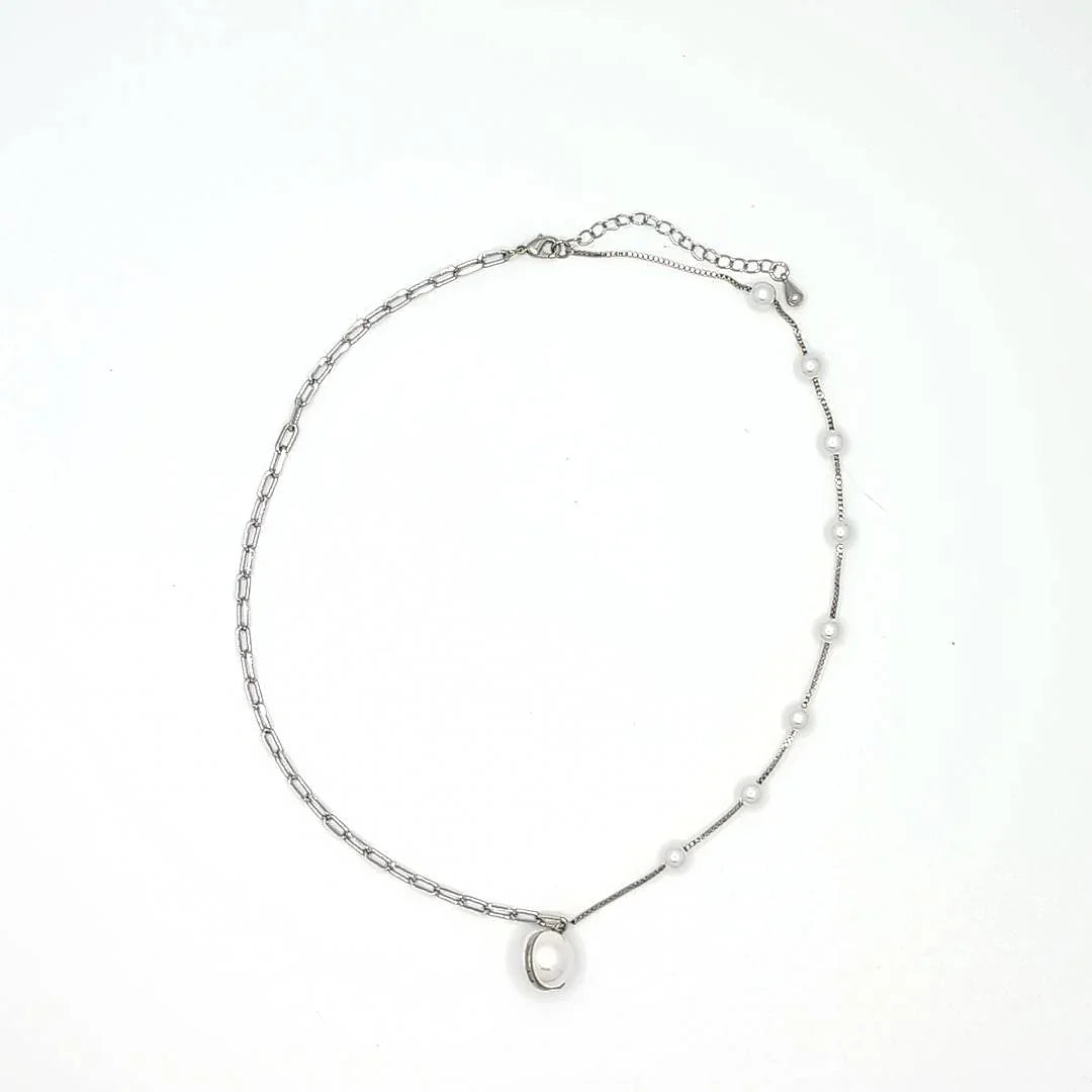 Combi zilveren ketting met fijne en grote schakels met parels en een parel hanger - Casa Jadel