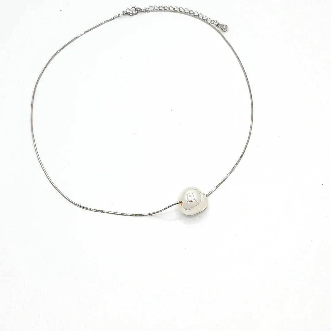 Fijne zilveren ketting met grote zoet water parel - Casa Jadel