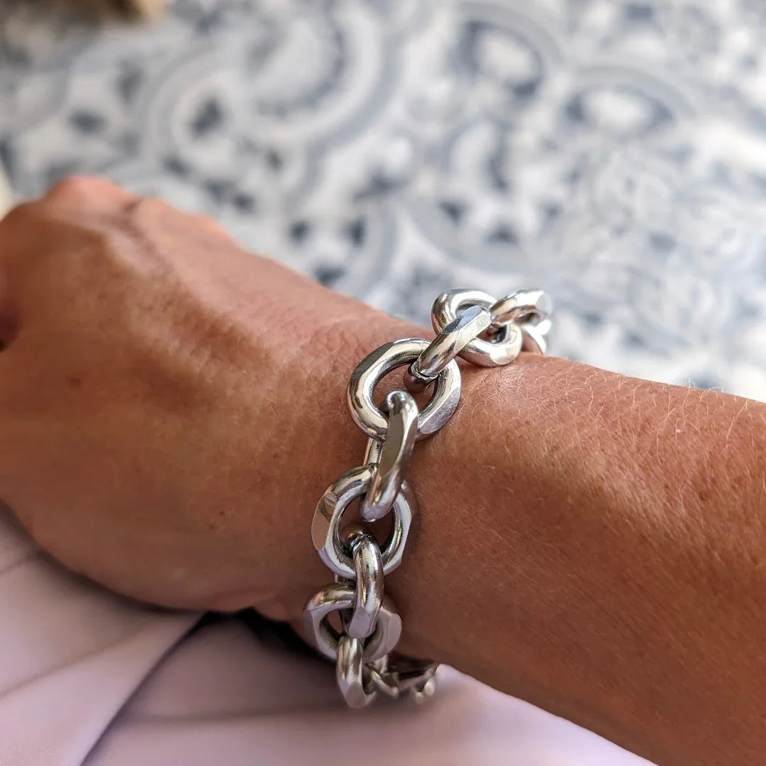 Grove zilveren schakelarmband met stevige rond afgewerkte schakels - Casa Jadel