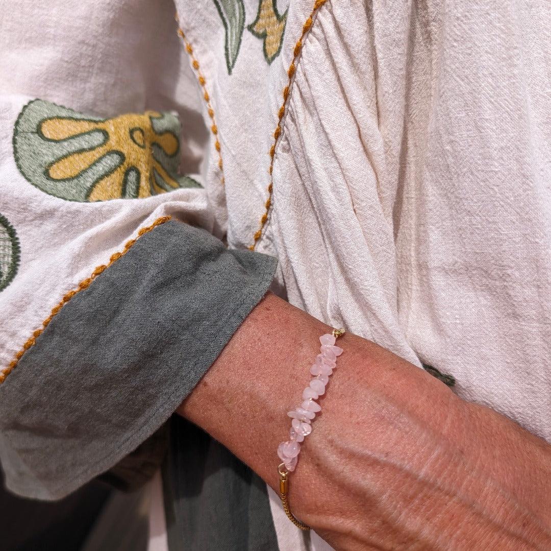 Verstelbare armband met roze steentjes - Casa Jadel
