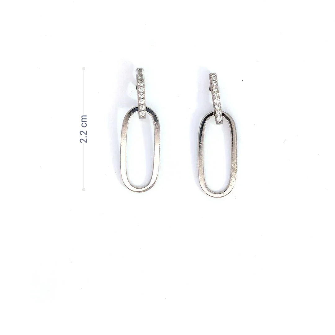 Oorknopjes met ovale hanger en staafje afgezet met strass - Casa Jadel