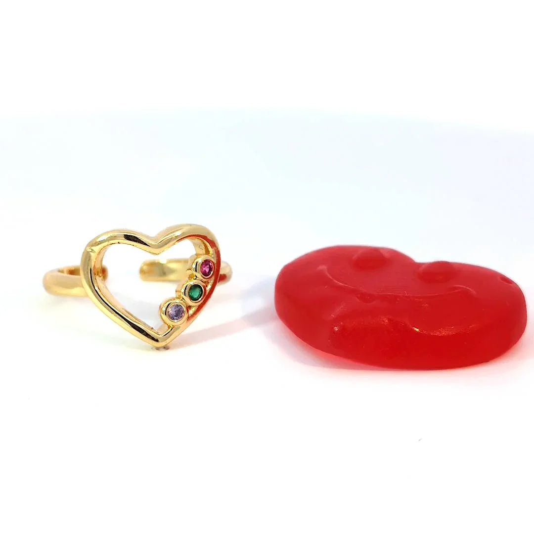 Ring met openhart en 3 gekleurde kristalletjes - Casa Jadel