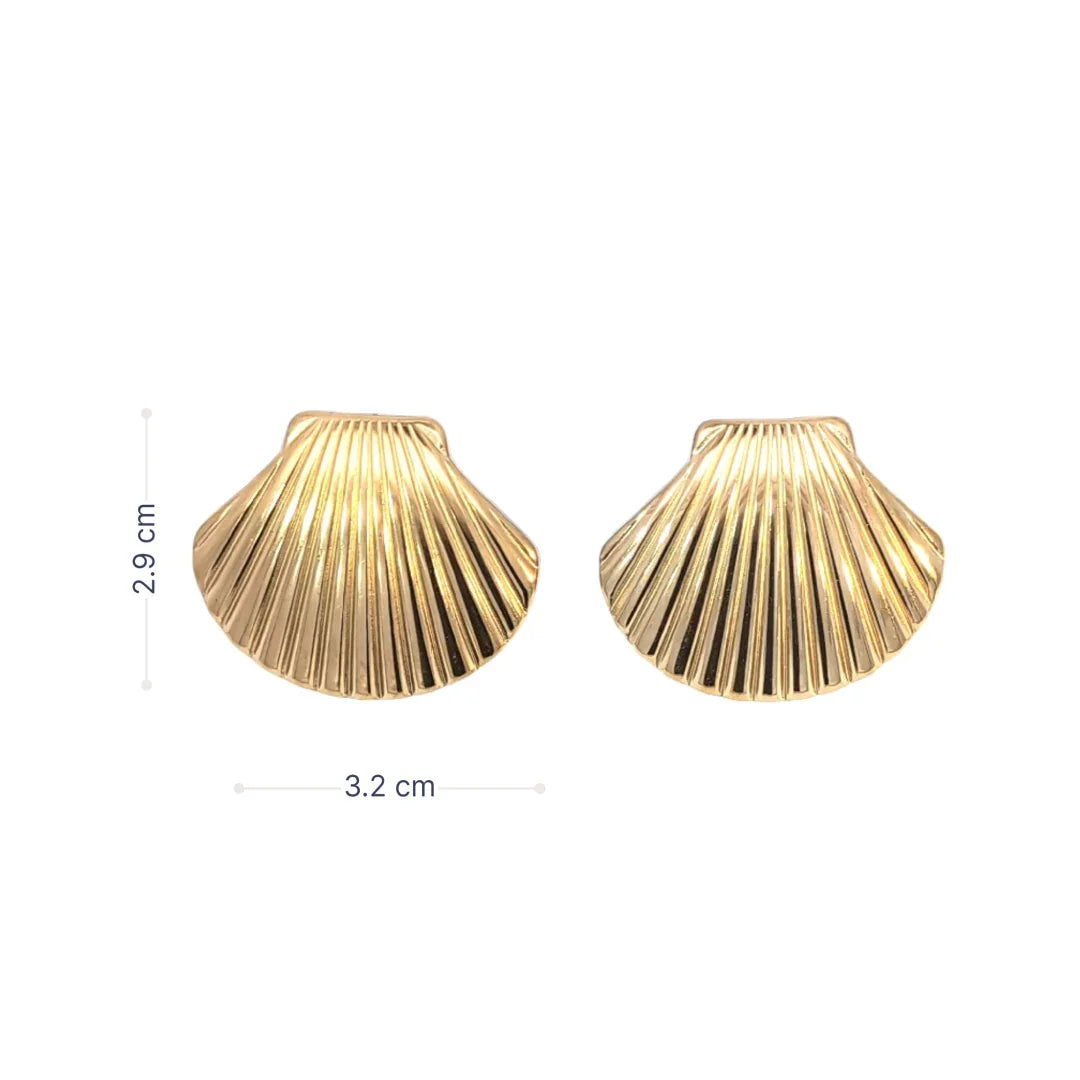 Gouden statement schelpen oorknopje - Casa Jadel