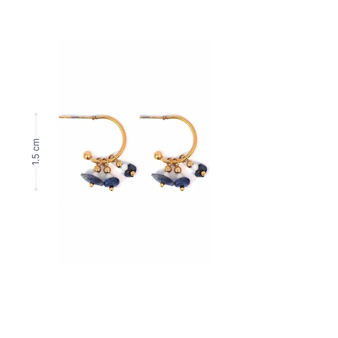 Open gouden oorringetje met 3 hangertjes met licht en navy blauw - Casa Jadel
