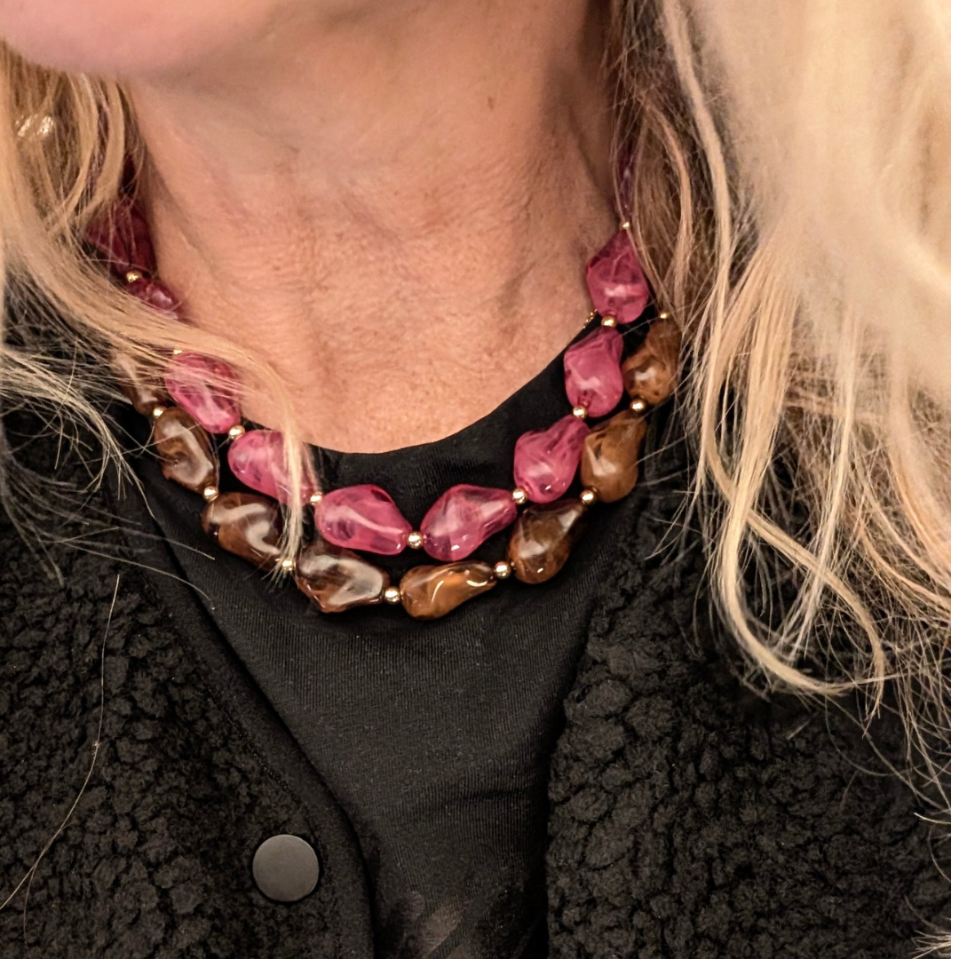 Amber bruine en roze chunky grote kralenketting
