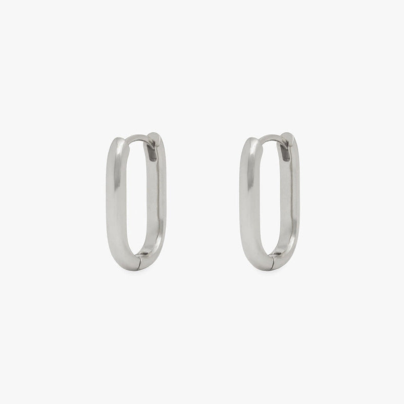 Zilveren langwerpig ovale oorring basic - M