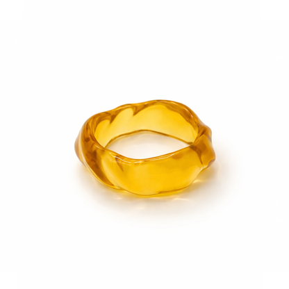 Gele gedraaide retro bangle armband