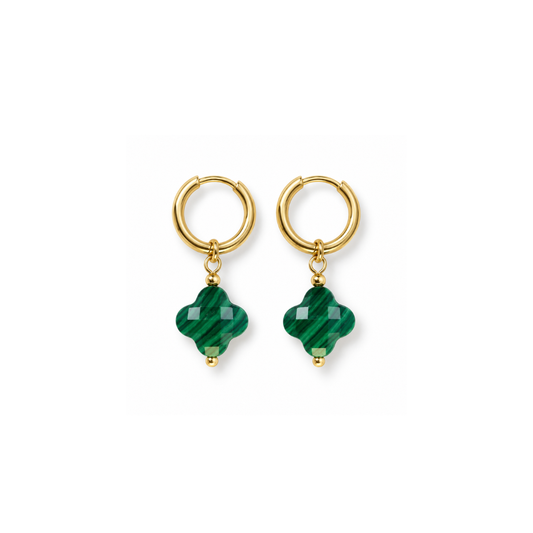 Gouden oorringetjes met Malachiet natuursteen facet clover