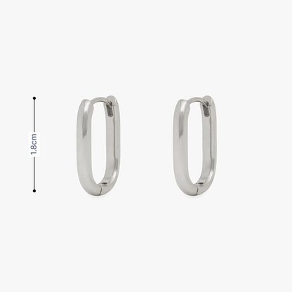 Zilveren langwerpig ovale oorring basic - M