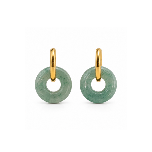 Gouden oorringen met groene Jade natuursteen hoops