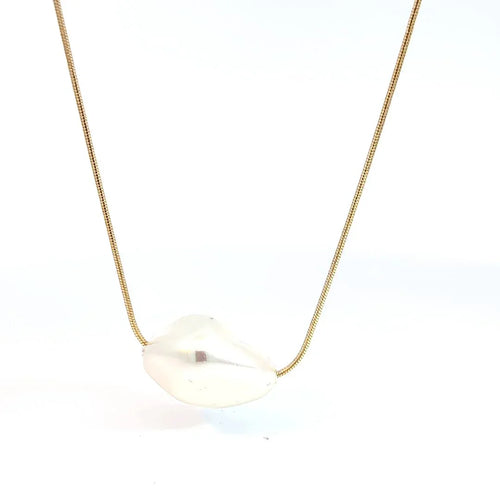Fijne gouden ketting met grote zoet water parel