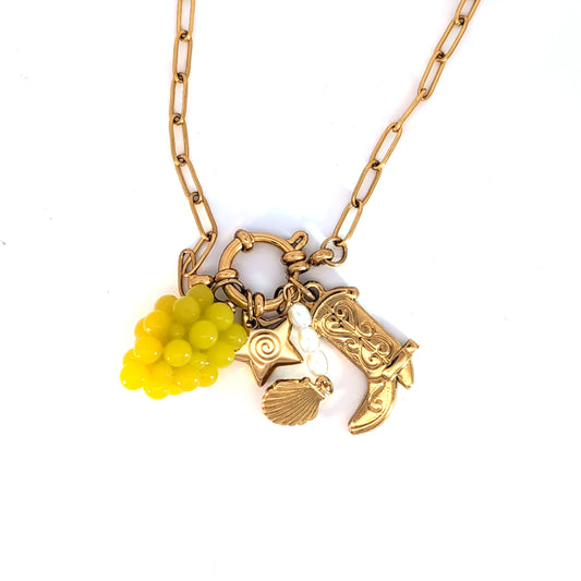 Gouden ketting met druiventros cowboy laars schelp ster