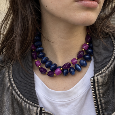 Donkerblauwe marble donut kralenketting Limo