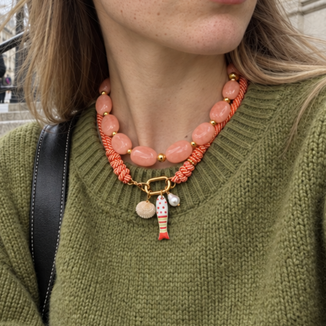 Zalmroze marble ovale kralenketting Gigi