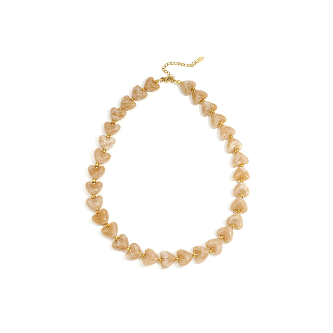 Kralen ketting hartje gemarmerd licht bruin