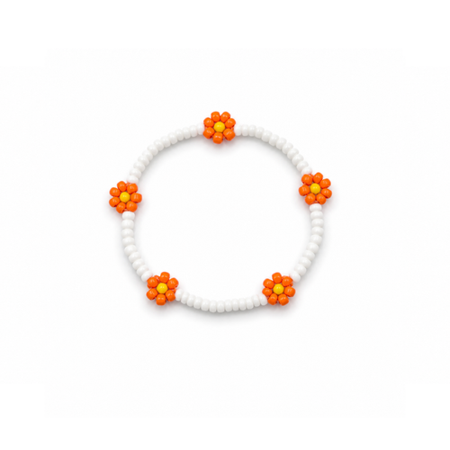 Witte kleine kralenarmband oranje bloemen Saar