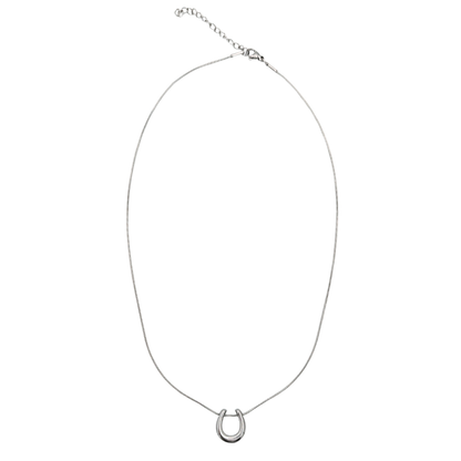 Zilveren ketting met minimalistisch hoefijzer hanger van Jadel