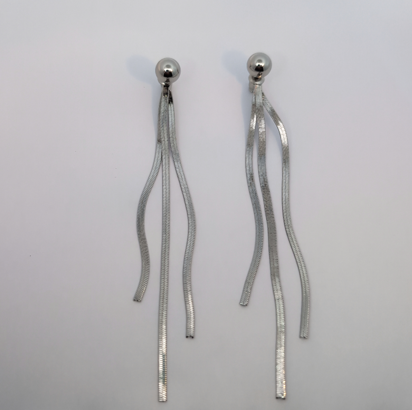 Zilveren oorknopjes met franjes