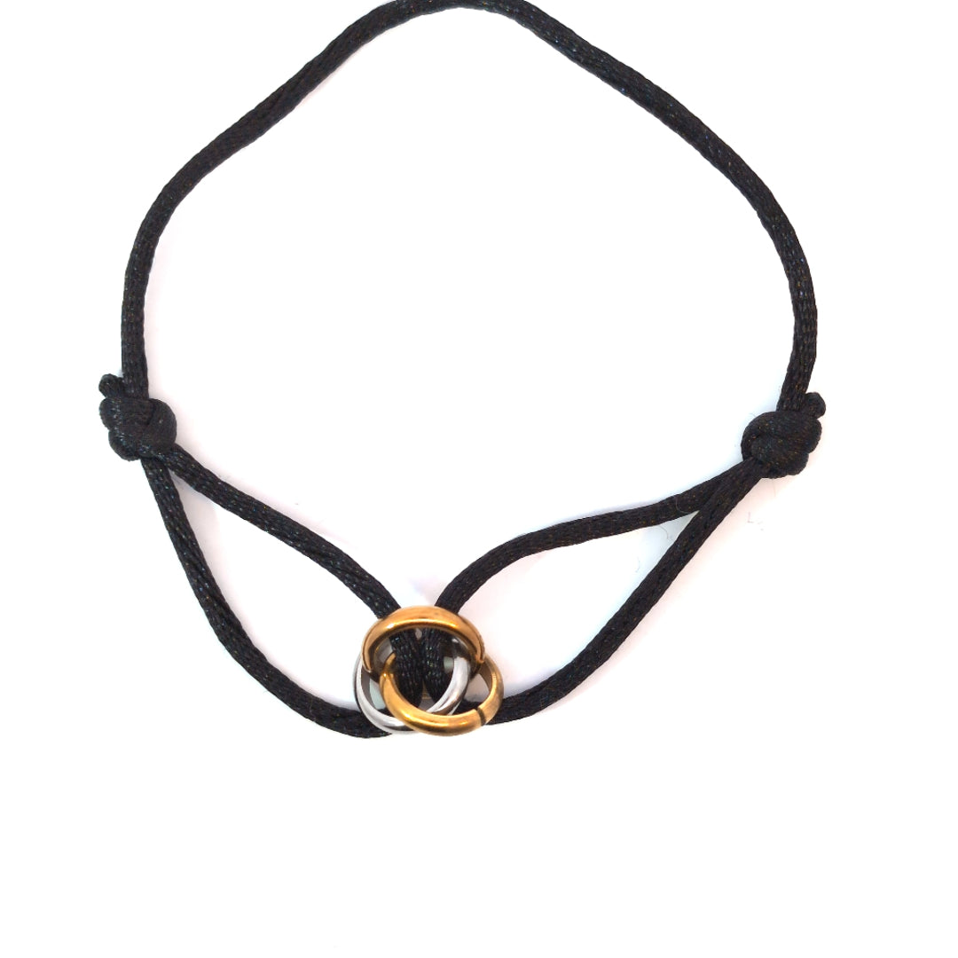 Zwart koord armbandje tri-color boven