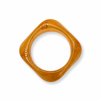 Amber gedraaide bangle armband met marble effect Casa Jadel