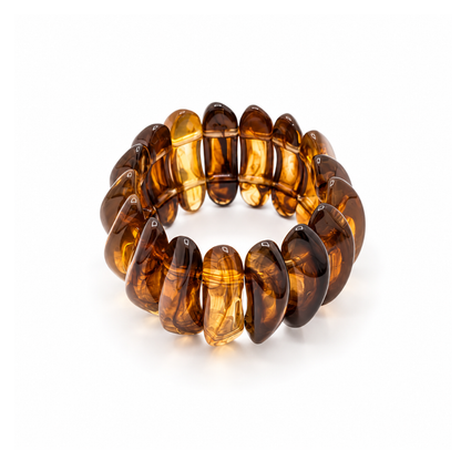Amberkleurige statement armband met brede gedraaide kralen van Casa Jadel