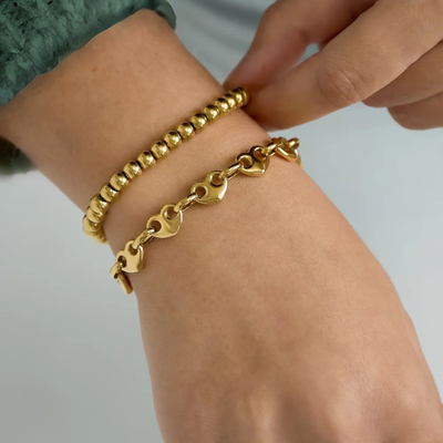 Gouden armband hartjes bean schakels