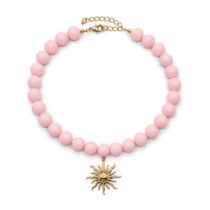 Babyroze grote kralenketting met gouden zon bedel van Casa Jadel