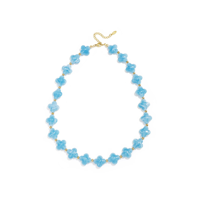 Blauwe klaver kralenketting