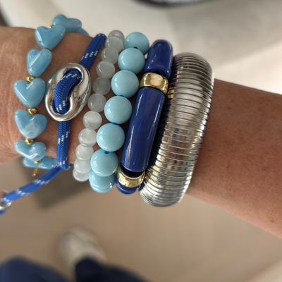 Blauwe rope armband met zilveren bean