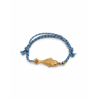 Blauwe verstelbare rope armband met een gouden stainless steel visje van Casa Jadel.