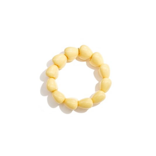 Botergele chubby hartjes kralenarmband met glossy hartvormige kralen