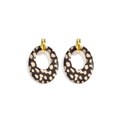 Bruin beige panter ovale statement oorbellen met goud