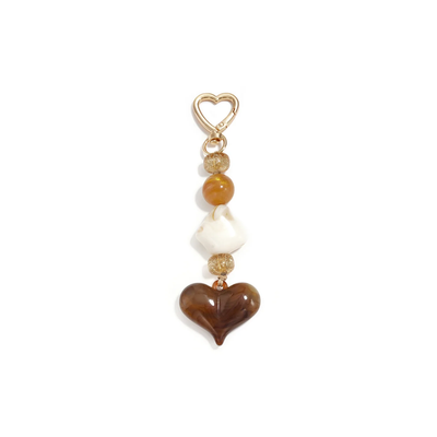 Bruine hartjes bag charm met kralen