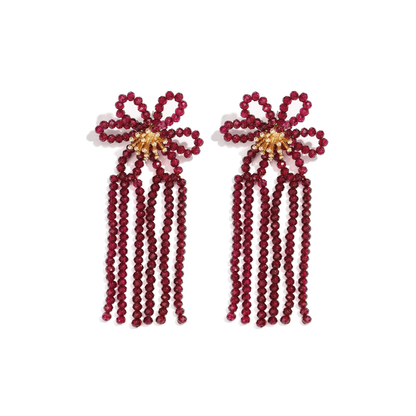 Burgundy kraaltjes bohemian bloem oorbellen met lange kralenstrengen en gouden details