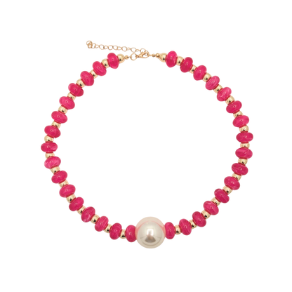Roze donut kralenketting met grote parel
