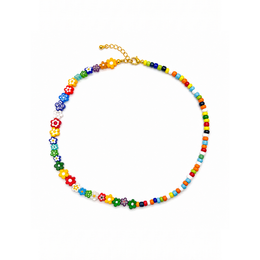 Gekleurde chunky kleine kralenketting Saar met millefiori bloemenkralen en kleurrijke glaskralen.