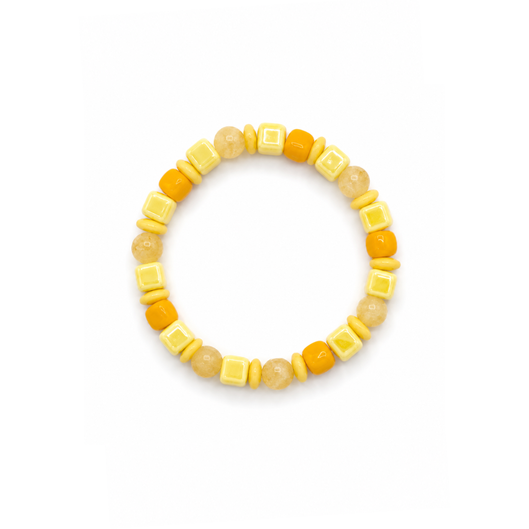 Gele squared en glazen kralenarmband Sunny van Casa Jadel