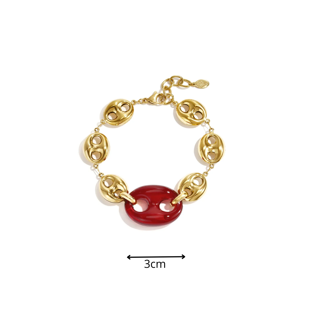 Gouden armband met grote burgundy panter bean van Casa Jadel afmeting