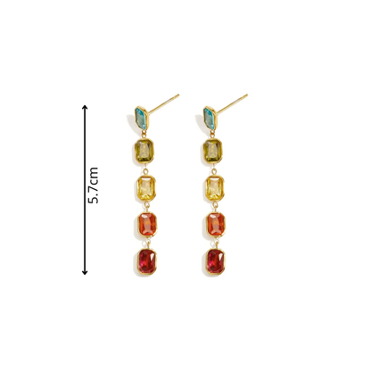 Gouden lange statement oorbellen met turquoise gele oranje en rode strass stenen  afmeting