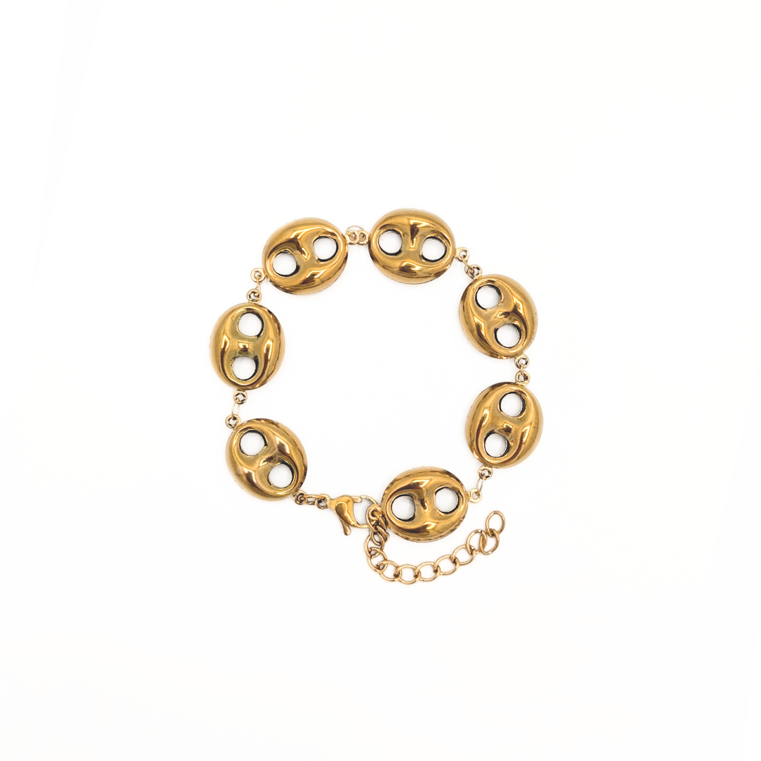 Gouden varkensneus schakelketting chubby van Casa Jadel met ronde goudkleurige schakels