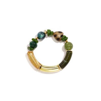 Groene statement kralenarmband met gouden details