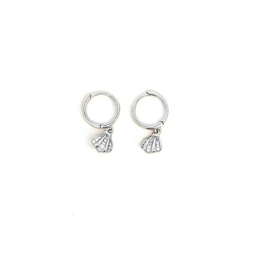 Kleine zilveren oorringetjes met een schelpje met strass - Casa Jadel