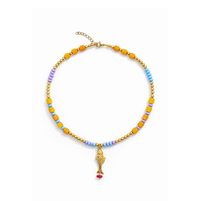 Gele kralenketting met vis bedel – pastel Ibiza ketting dames