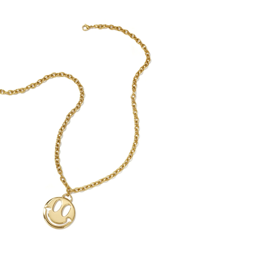 Lange gouden schakelketting met smiley bedel van Casa Jadel