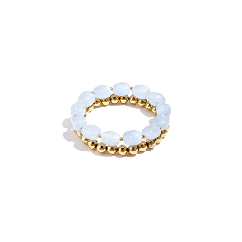 Lichtblauwe kralen armbandenset met gouden kralen