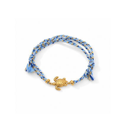 Lichtblauwe rope armband met gouden schildpad bedel van Casa Jadel.